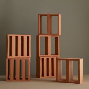 Tally Outdoor로 두른 중정