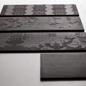 깊은 음영의 Bas-Relief Nero