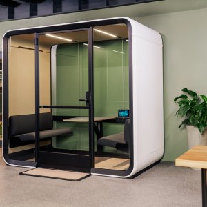 Framery Four 내부의 재생 PET 흡음 패널