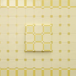 Sage 색상의 Homage to the Square