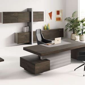 Orlandini Design이 설계한 Jera 임원 책상과 탑 액세스