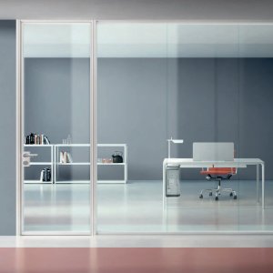 유리와 목질 패널을 결합한 Simple Bold 파티션